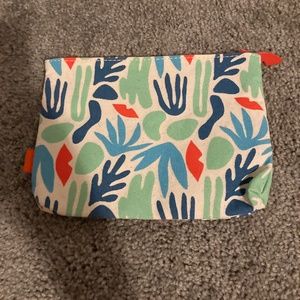 Ipsy and zipit bags